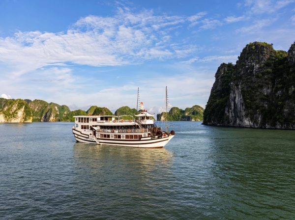 Bai Tu Long Bay Renea Cruise: Top Quality, Best Prices - Image 2