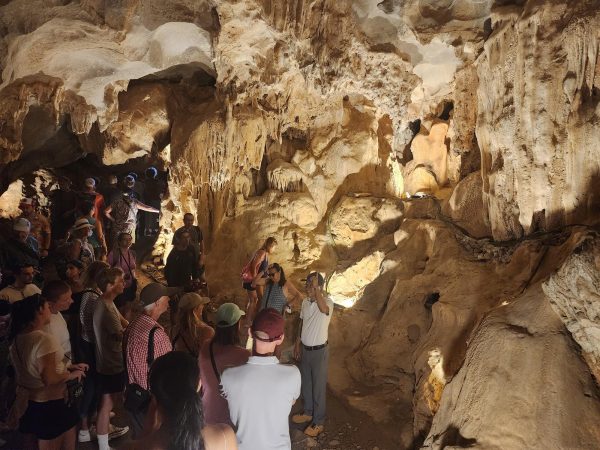 Best Bai Tu Long Bay Cruise – 2 Day and 3 Day Itinerary - Image 39