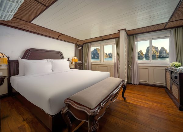 Best Bai Tu Long Bay Cruise – 2 Day and 3 Day Itinerary - Image 15