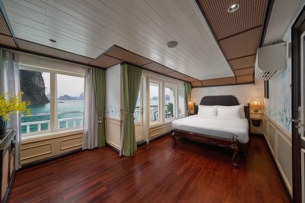 Best Bai Tu Long Bay Cruise – 2 Day and 3 Day Itinerary - Image 24