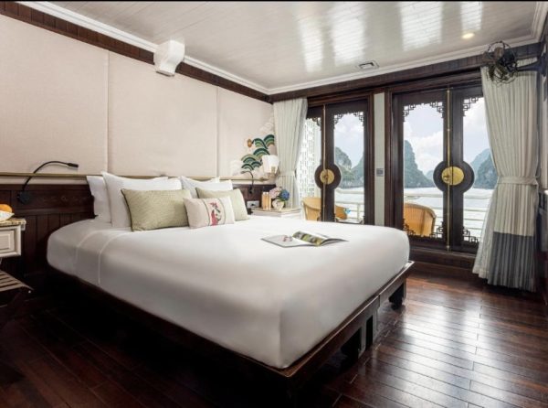 Halong Bay 5 Star Cruise Itinerary – 2 Day and 3 Day Tours - Image 13