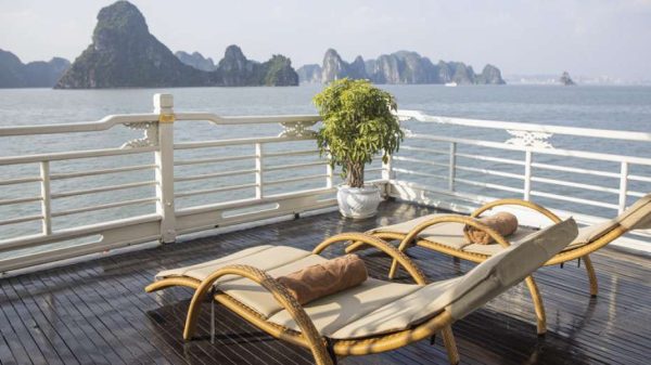 Halong Bay 5 Star Cruise Itinerary – 2 Day and 3 Day Tours - Image 21