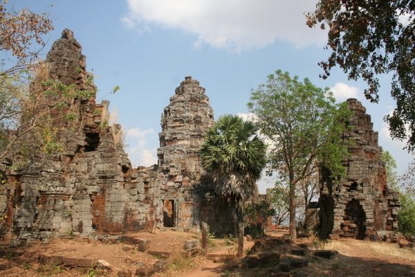 Cambodia 7-Day Tour Itinerary: Angkor Wat and Phnom Penh - Image 2