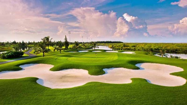 Halong Bay Cruise and Golf Tour 5 Days - Image 3