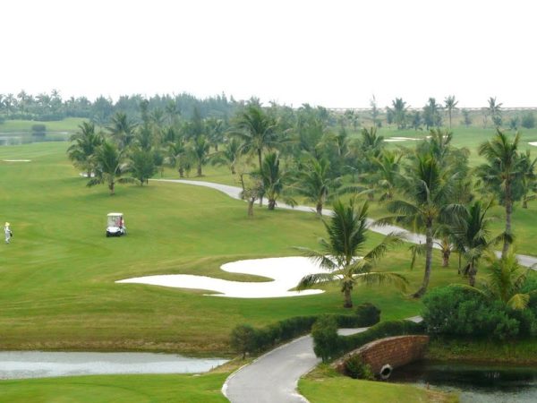 Halong Bay Cruise and Golf Tour 5 Days - Image 5