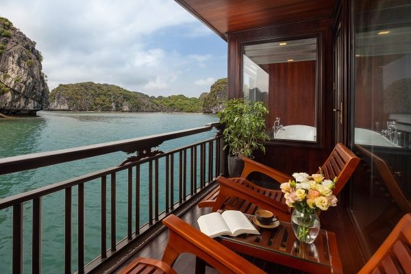 La Regina Legend Cruise: Luxury 5-Star in Lan Ha Bay - Image 15