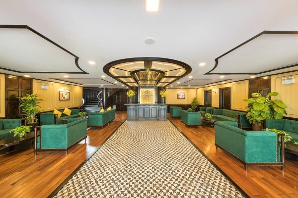 La Regina Legend Cruise: Luxury 5-Star in Lan Ha Bay - Image 4