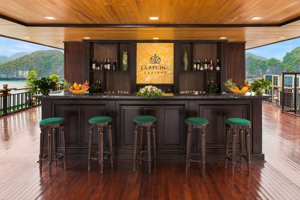 La Regina Legend Cruise: Luxury 5-Star in Lan Ha Bay - Image 5