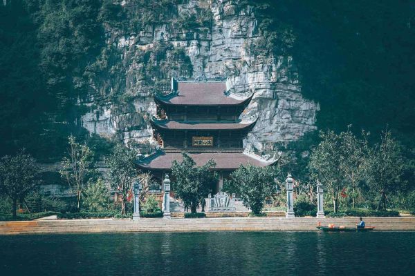 best-full-day-tour-ninh-binh-from-hanoi-all-inclusive-4