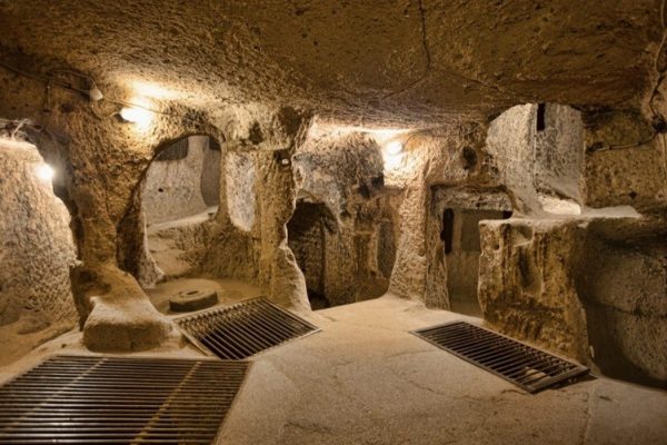 Cu Chi Tunnels and Mekong Delta Tour - Image 6