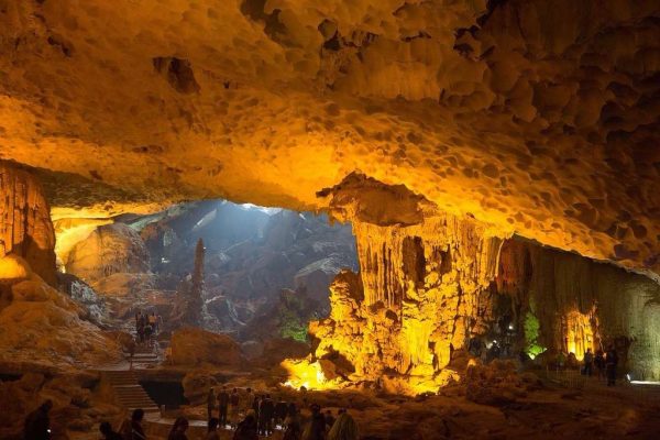 Halong Bay One Day Cruise: Best Caves, Kayaking, Swimming - Image 4