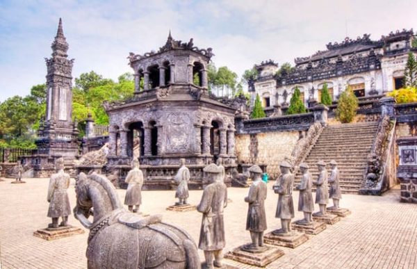 Hue Imperial City Tour Full Day from Da Nang - Image 4