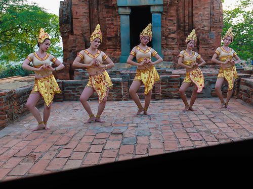 múa chăm tại thánh địa mỹ sơn