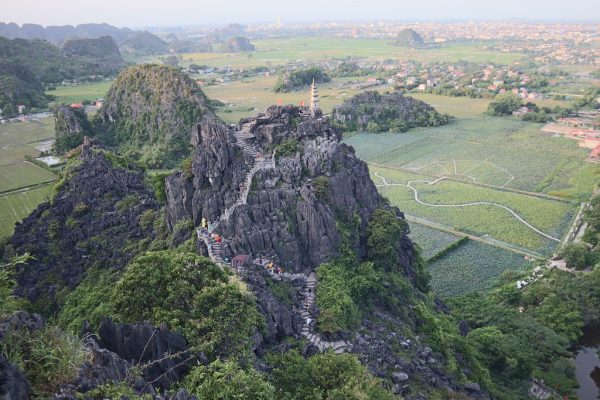 Ninh Binh Day Tour: Hoa Lu – Tam Coc – Mua Cave - Image 6