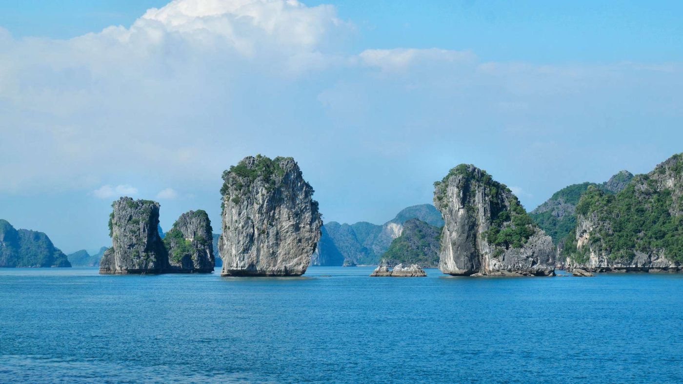 Halong Bay - Stunning landscape featured in the 8-Day Vietnam Highlights Tour