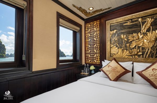 Treasure Junk Cruise Bai Tu Long Bay - Best Luxury Tour - Image 11