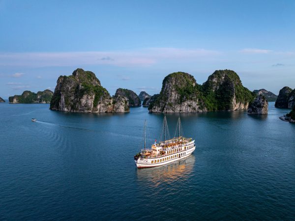Treasure Junk Cruise Bai Tu Long Bay - Best Luxury Tour - Image 5