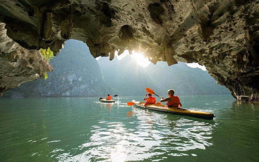 Best 4 Day Hanoi Halong Itinerary – Luon Cave