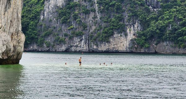3-Day Halong & Lan Ha Bay 5-Star Cruise with Balcony & FULL ACTIVITIES - Image 8