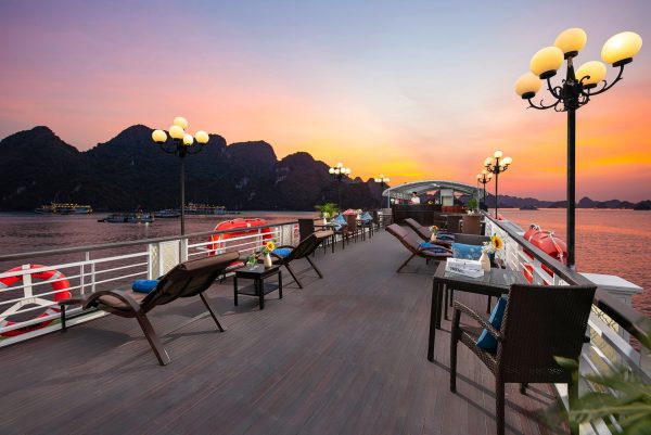 La Regina Classic Bai Tu Long Bay 2-Day Deluxe Cruise - Image 20