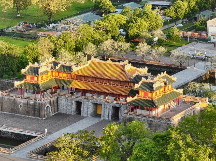 10 days Vietnam tour package