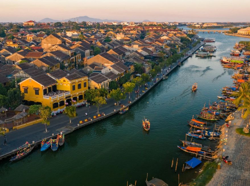 Best Places to Visit in 10 Days