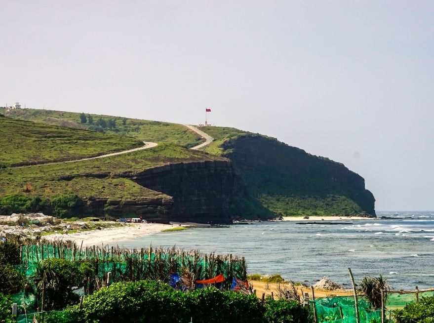 Vietnam island tours