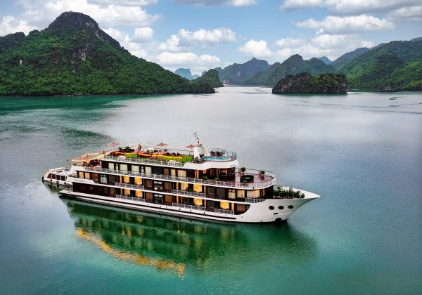 Halong Bay 3 Day Cruise Itinerary to Lan Ha Bay