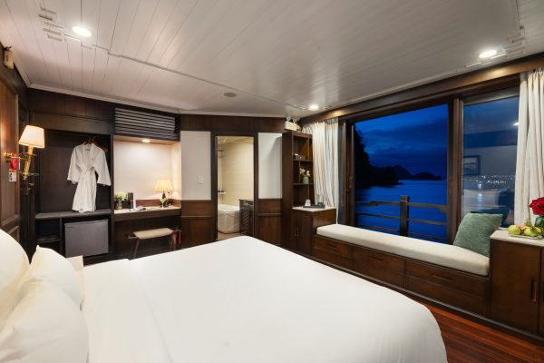 Halong Bay Lan Ha Bay Mila Lux Cruise 2-Day & 3-Day - Image 22