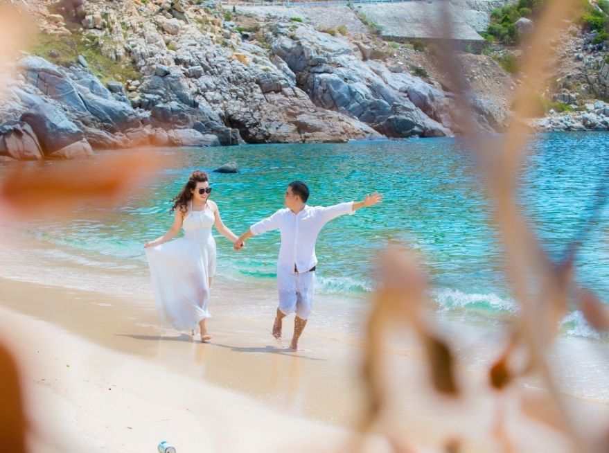 romantic Vietnam tours