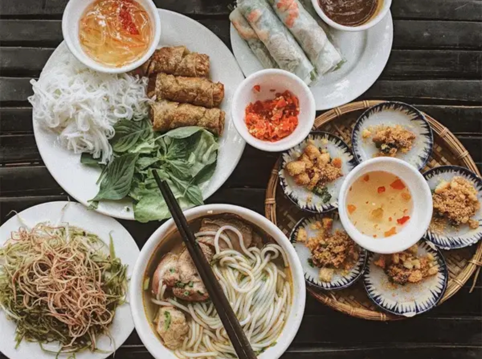 Why Choose a Saigon Street Food Tour?