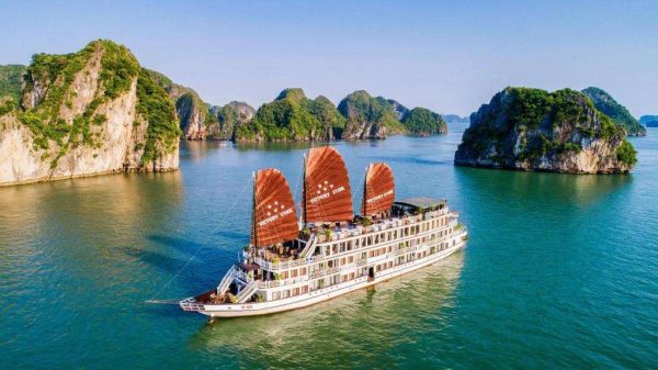 Halong Bay 3 Days 2 Nights Cruise – Victory Star Cruise