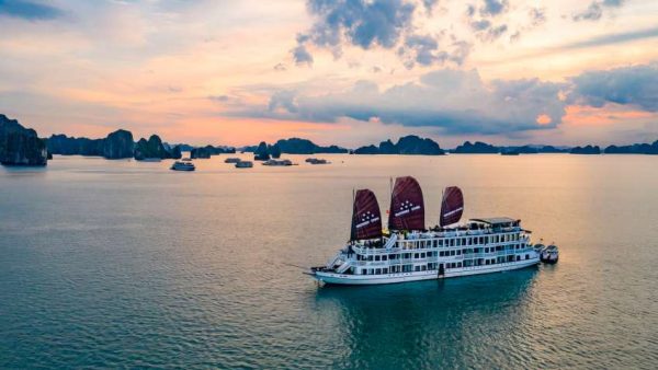 Halong Bay 3 Days 2 Nights Cruise – Victory Star Cruise - Image 3