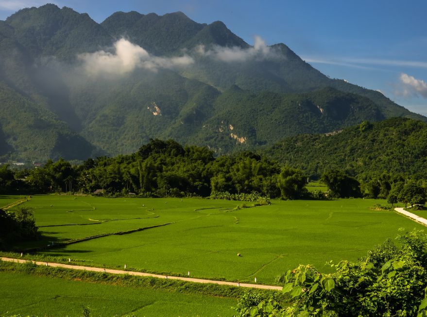 stunning mountains in Vietnam