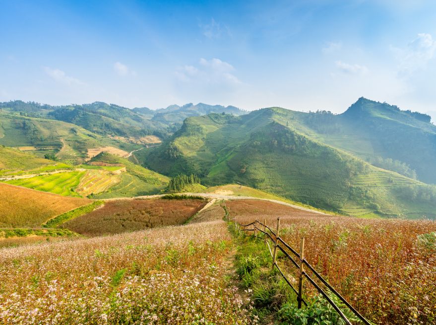 stunning mountains in Vietnam