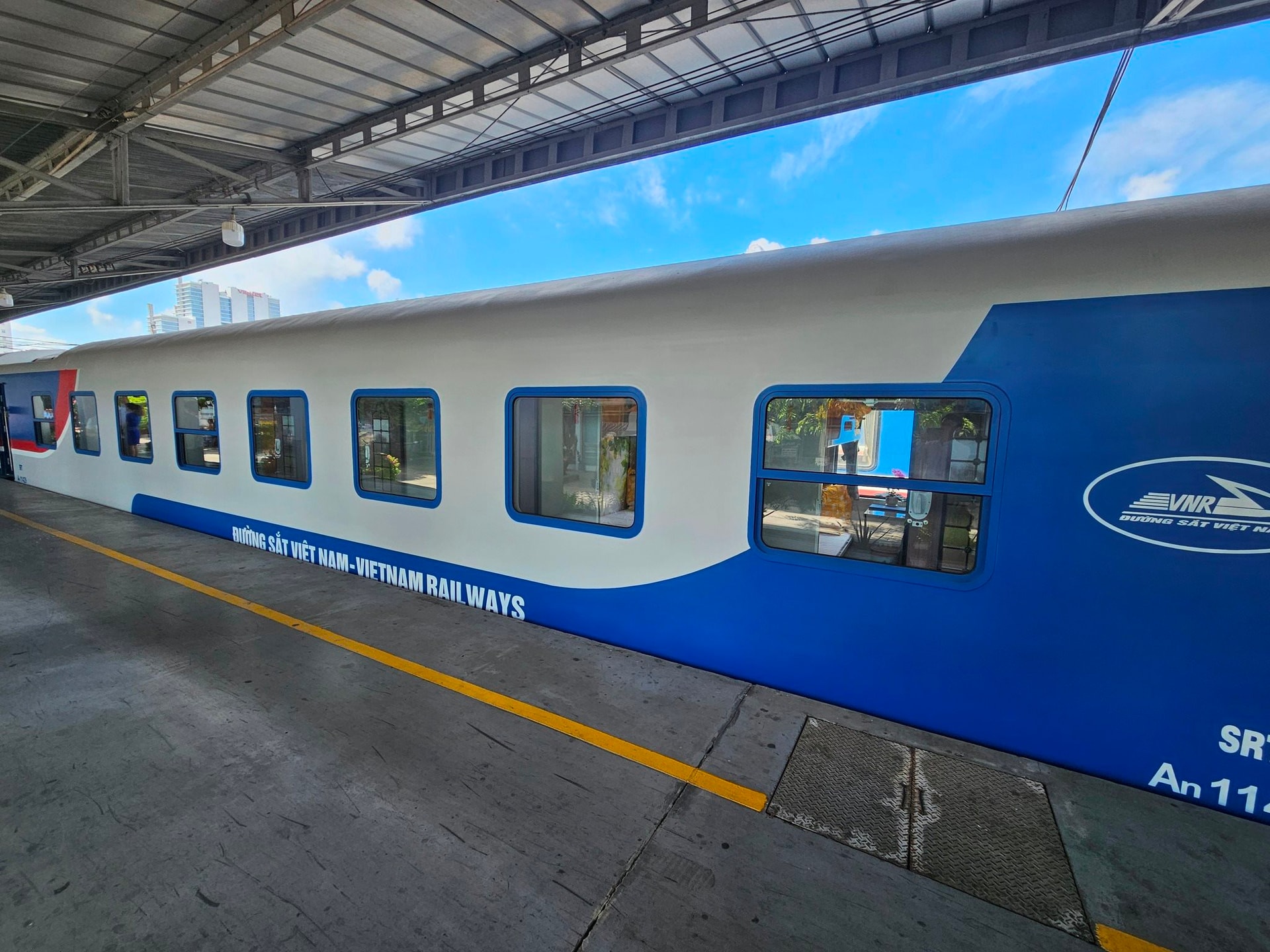 Vietnam 5-star luxury train exterior showcasing elegant design and premium travel experience