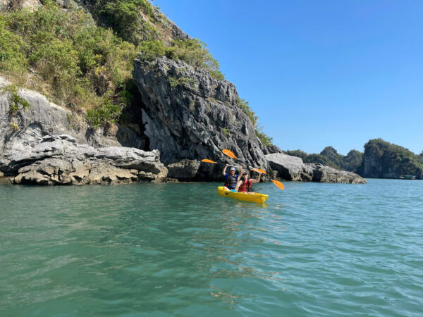 3-Day Bai Tu Long Bay Cruise – Deluxe Experience - Image 31