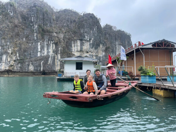 3-Day Bai Tu Long Bay Cruise – Deluxe Experience - Image 21