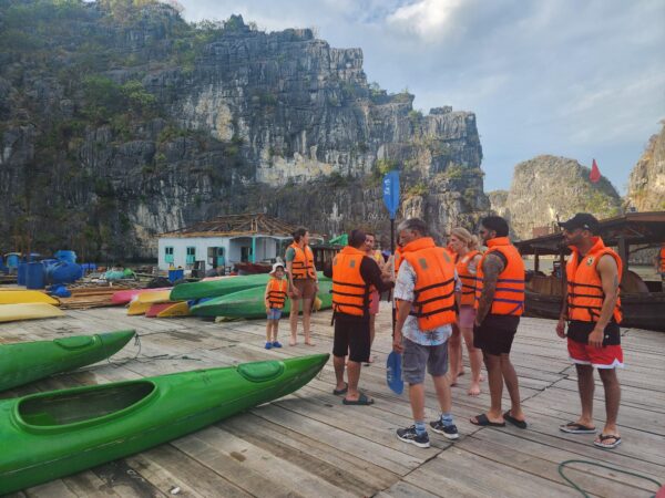 3-Day Bai Tu Long Bay Cruise – Deluxe Experience - Image 53