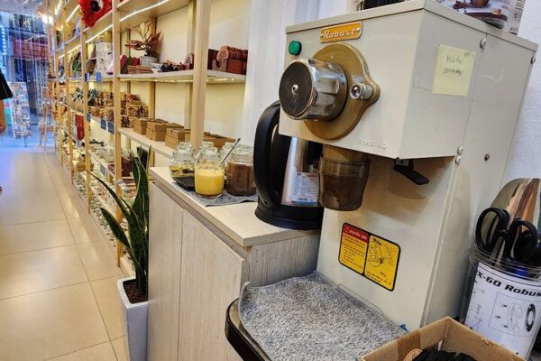Vietnamese Tea and Coffee Ceremony (3 Teas & 2 Coffee Types) - Image 33
